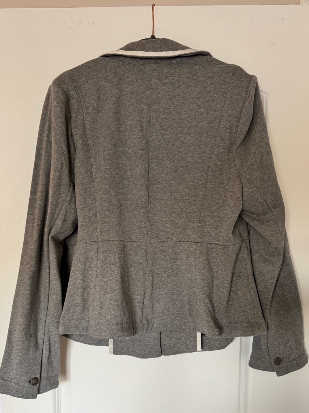 torrid Grey Peplum Blazer with White Trim - Picture 6 of 10